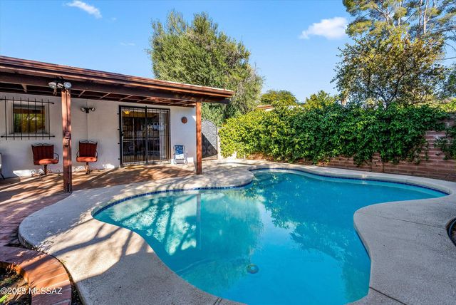 2302 E Mitchell Street, Tucson, AZ 85719