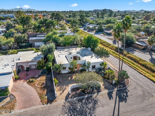 2302 E Mitchell Street, Tucson, AZ 85719