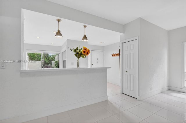 7906 Granada Pl 1201, Boca Raton, FL 33433