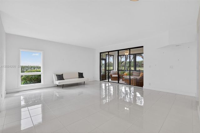 7906 Granada Pl 1201, Boca Raton, FL 33433