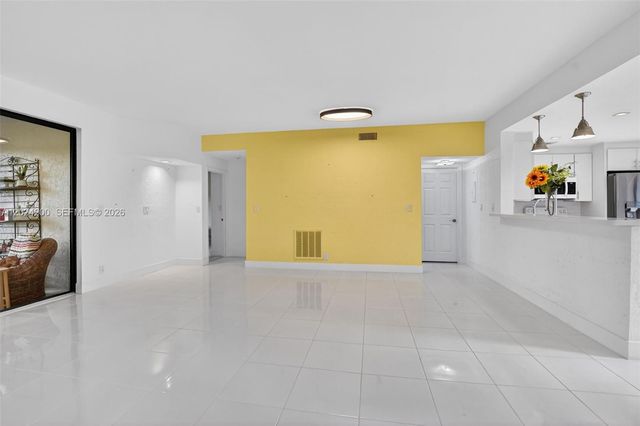 7906 Granada Pl 1201, Boca Raton, FL 33433