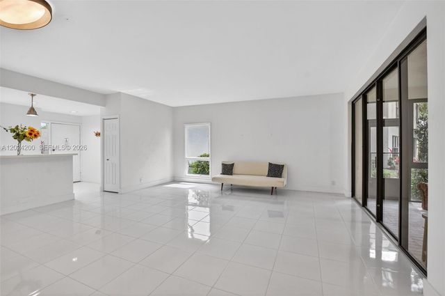 7906 Granada Pl 1201, Boca Raton, FL 33433