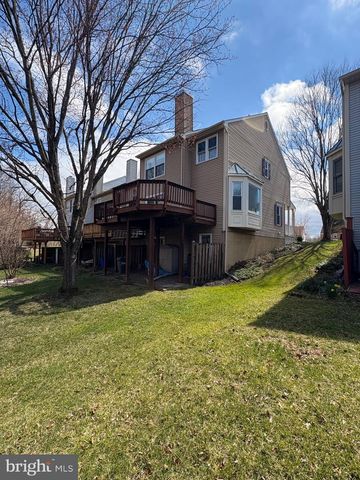 8666 MANAHAN DR, Ellicott City, MD 21043