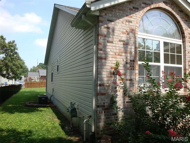 403 Garesche Street, Collinsville, IL 62234