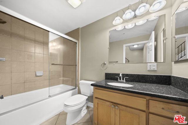 5237 Willowcrest Avenue, Los Angeles, CA 91601