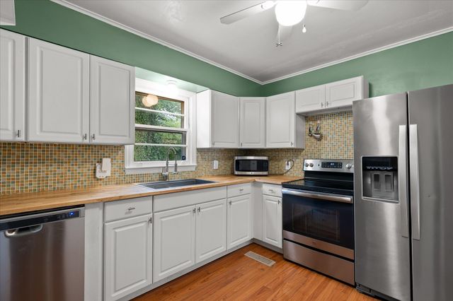 307 Asbury Drive, Chattanooga, TN 37411
