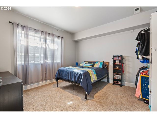 719 N EAST St, Joseph, OR 97846