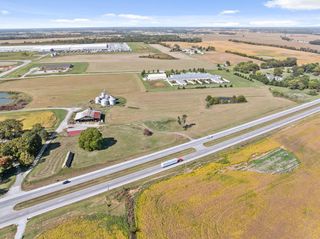 9805 Ft Campbell Blvd, Hopkinsville, KY 42240