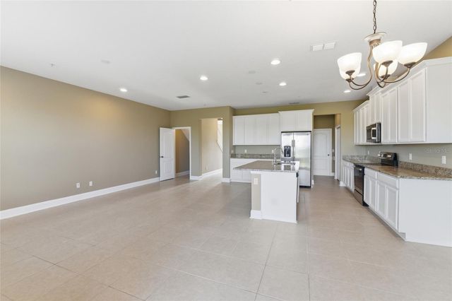 15684 ORANGE HARVEST LOOP, Winter Garden, FL 34787