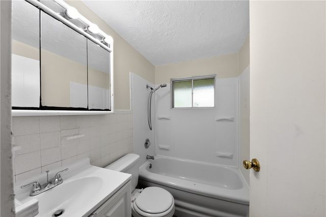 3883 Elmira Drive, Kettering, OH 45439