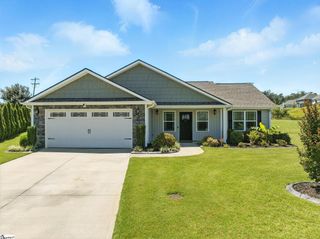 59 Macle Court, Travelers Rest, SC 29690