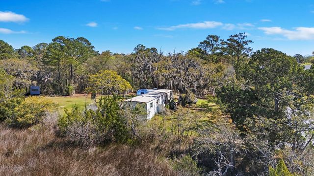 2286 Woodland Shores Road, Charleston, SC 29412