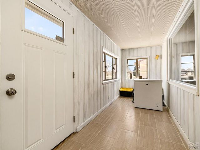 520 Goodnight Ave, Pueblo, CO 81005