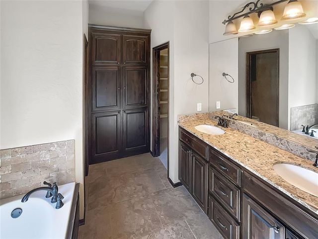 9500 Shallow Lake Court, Oklahoma City, OK 73159