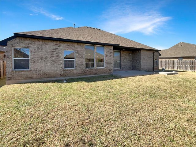 9500 Shallow Lake Court, Oklahoma City, OK 73159