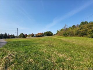 Peck Hill Road, Dewitt, NY 13078
