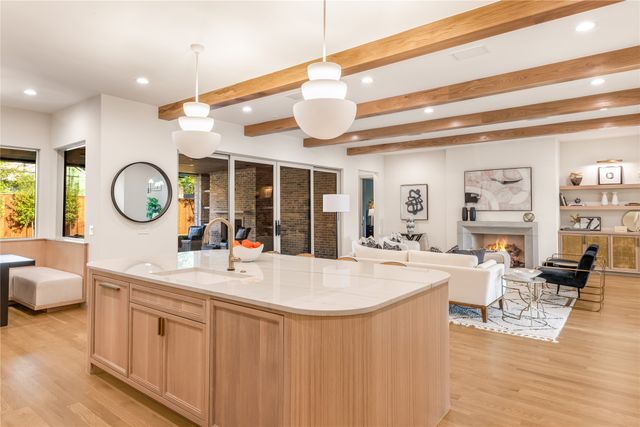 10940 Snow White Drive, Dallas, TX 75229