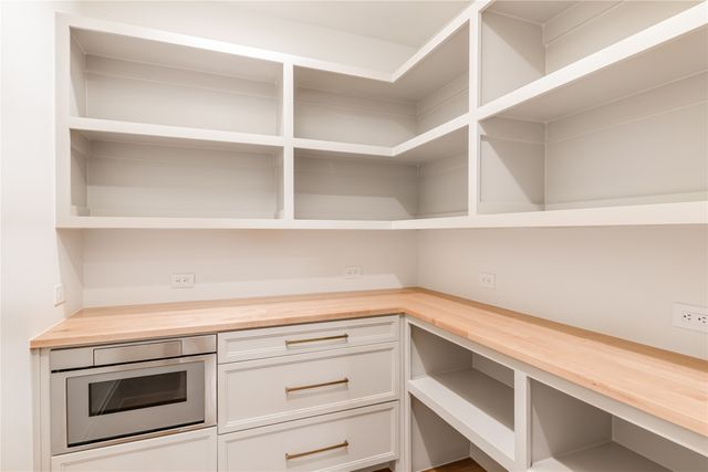 10940 Snow White Drive, Dallas, TX 75229