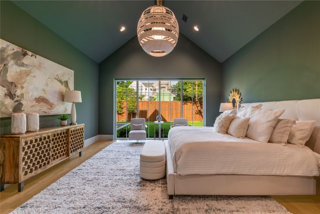 10940 Snow White Drive, Dallas, TX 75229