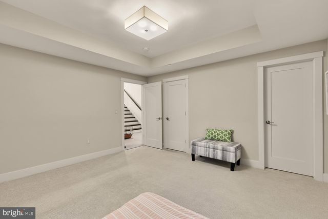 3701 38 TH ST N, Arlington, VA 22207