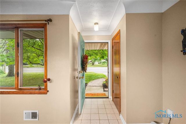 3813 Glendale Avenue, Toledo, OH 43614