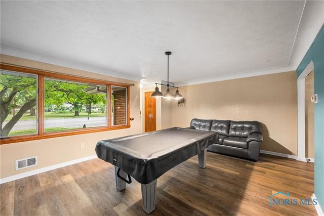 3813 Glendale Avenue, Toledo, OH 43614