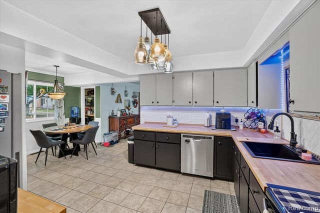 527 Leland Street, Flushing, MI 48433