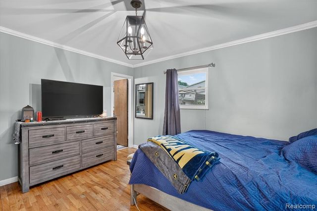 527 Leland Street, Flushing, MI 48433