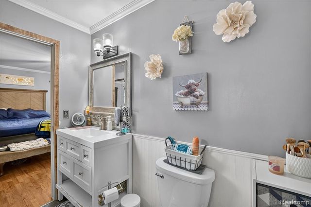 527 Leland Street, Flushing, MI 48433