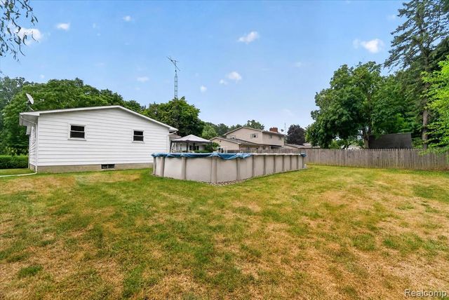 527 Leland Street, Flushing, MI 48433