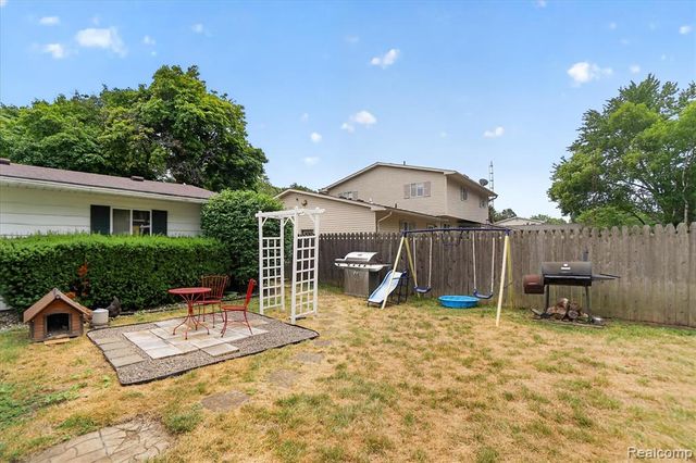 527 Leland Street, Flushing, MI 48433