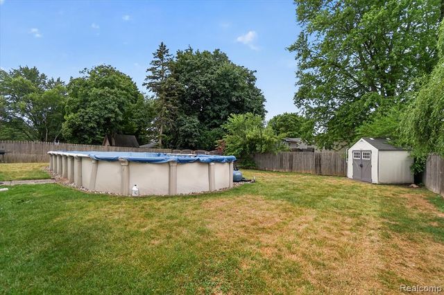 527 Leland Street, Flushing, MI 48433