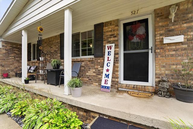 527 Leland Street, Flushing, MI 48433