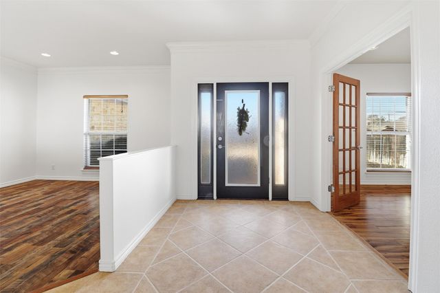 127 Turkey RUN, Meadowlakes, TX 78654