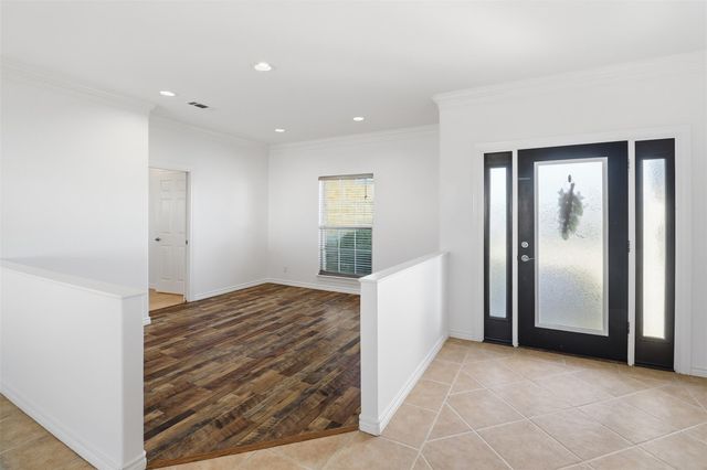 127 Turkey RUN, Meadowlakes, TX 78654