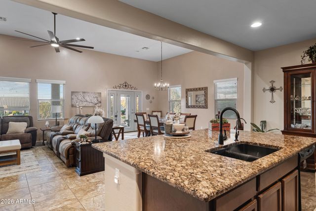 42774 W DARTER Drive, Maricopa, AZ 85138