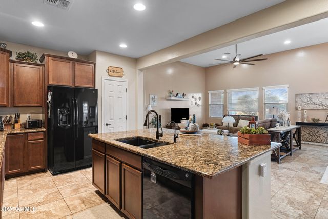 42774 W DARTER Drive, Maricopa, AZ 85138