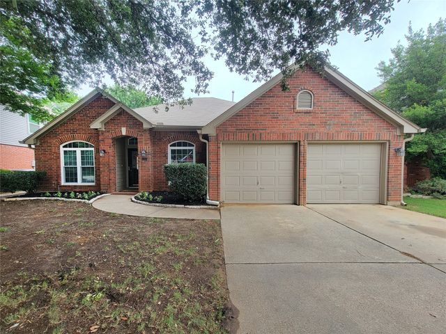 1604 Knoll Ridge Circle, Corinth, TX 76210
