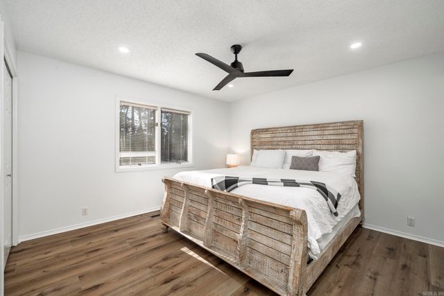 12 Badalona Lane, Hot Springs Village, AR 71909