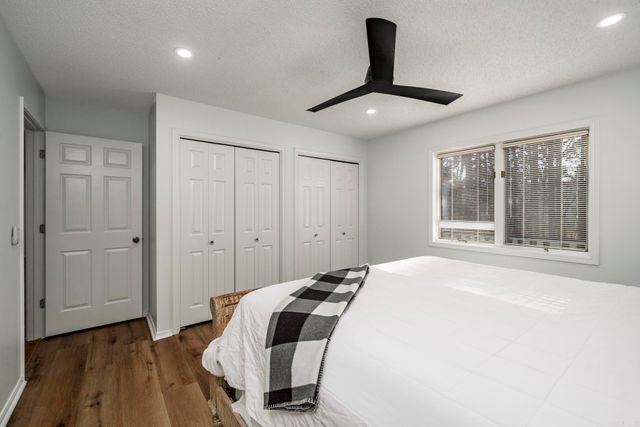 12 Badalona Lane, Hot Springs Village, AR 71909