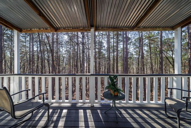 12 Badalona Lane, Hot Springs Village, AR 71909