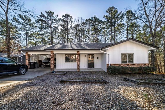 12 Badalona Lane, Hot Springs Village, AR 71909