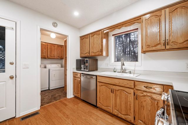 12 Badalona Lane, Hot Springs Village, AR 71909