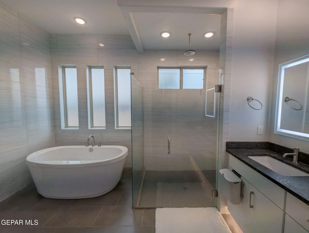 7406 Wooden Nickel Drive, El Paso, TX 79911