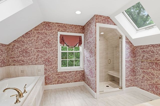 164 Farmington Road, Longmeadow, MA 01106