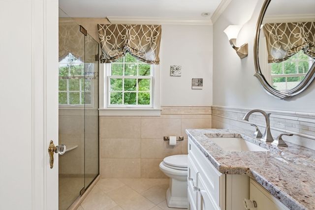 164 Farmington Road, Longmeadow, MA 01106