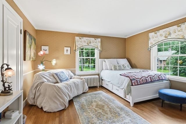 164 Farmington Road, Longmeadow, MA 01106