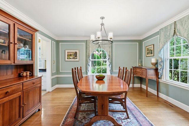 164 Farmington Road, Longmeadow, MA 01106