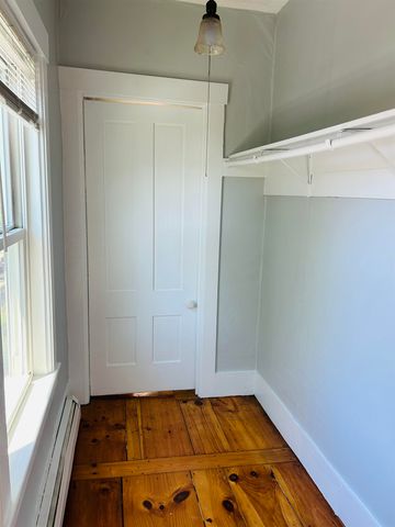 65 Mechanic Street, Winchester, NH 03470