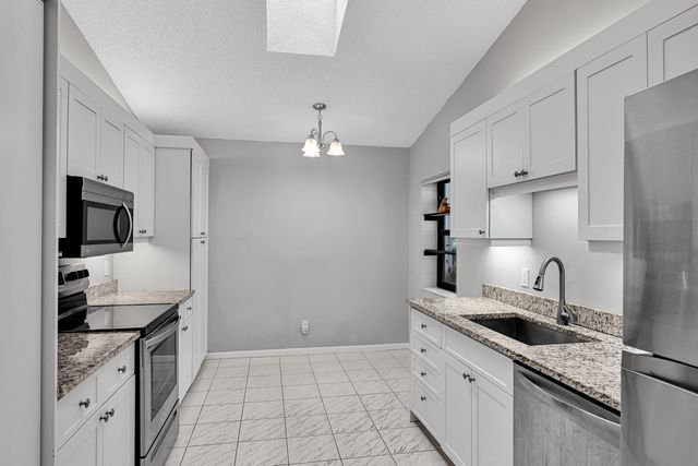 4764 Boxwood Circle, Boynton Beach, FL 33436